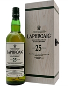 Laphroaig 25 år Cask Strength 2023 Islay Single Malt Scotch Whisky 70 cl 47,3%