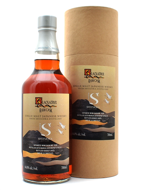 Shizuoka 2019/2023 Blackadder Raw Cask 4 år Cask No. 1129 Single Malt Japansk Whisky 70 cl 64%